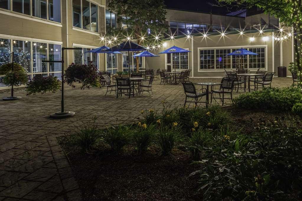Doubletree By Hilton Hotel Burlington Vermont Exterior foto